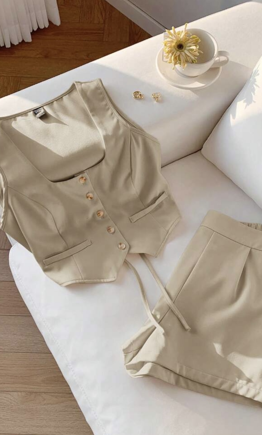 Conjunto tipo sastre caqui