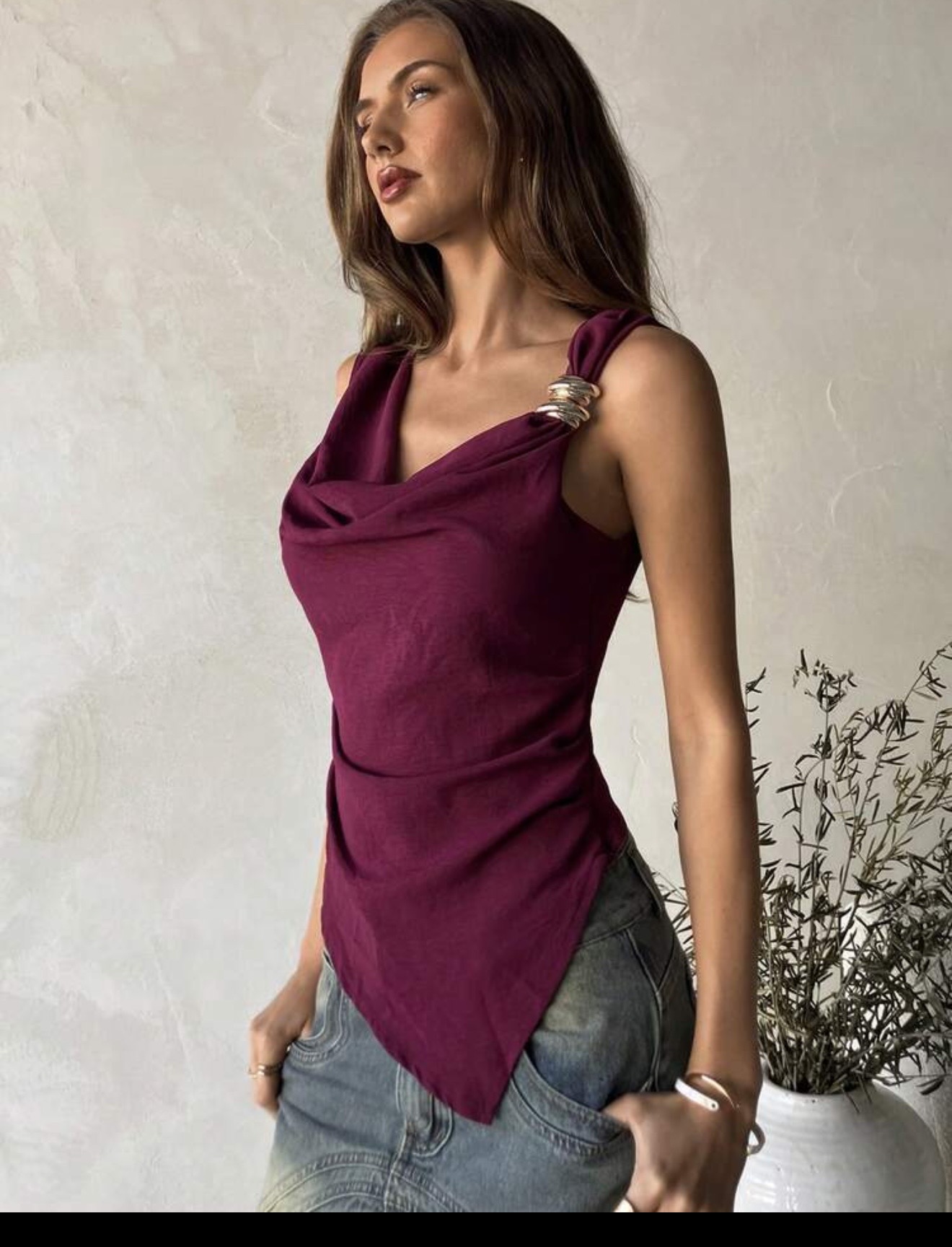 Blusa con hebilla