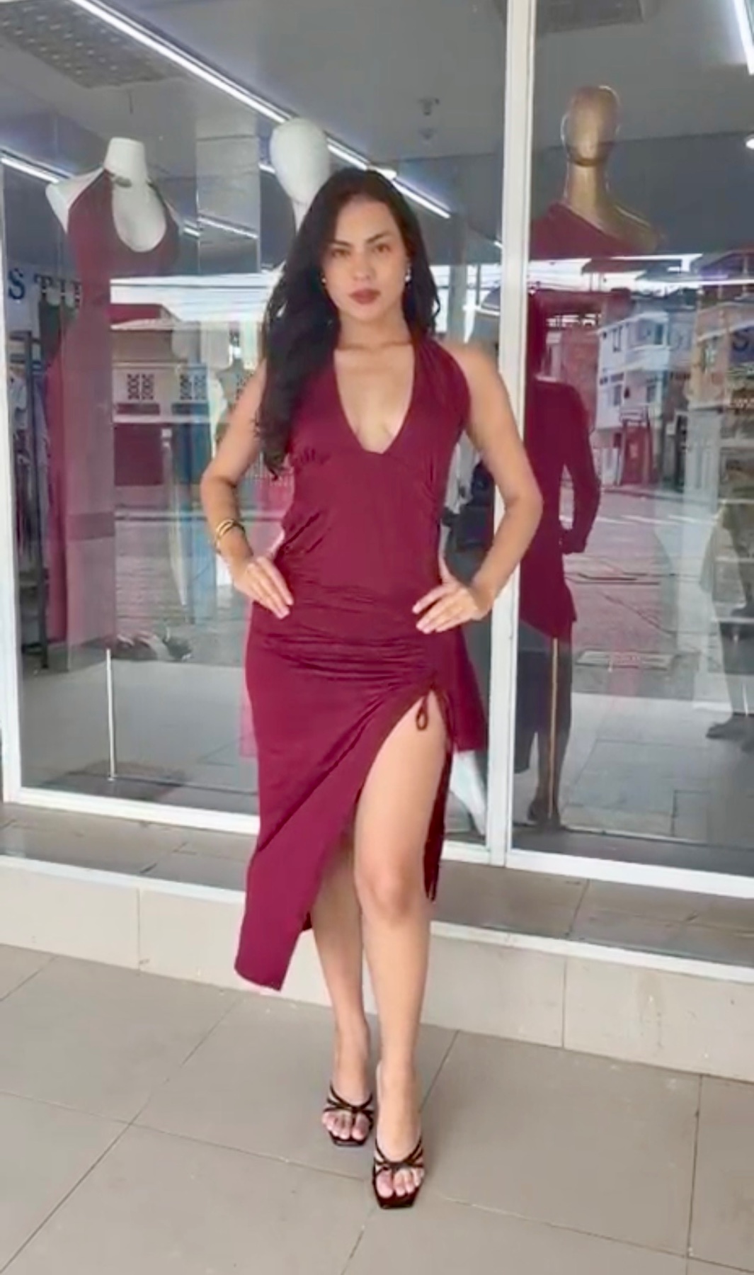 Vestido vino alicrado
