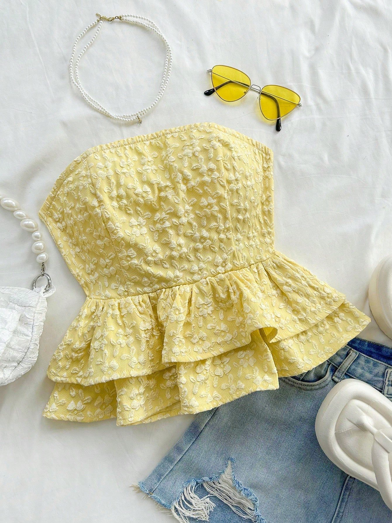 Straples peplum