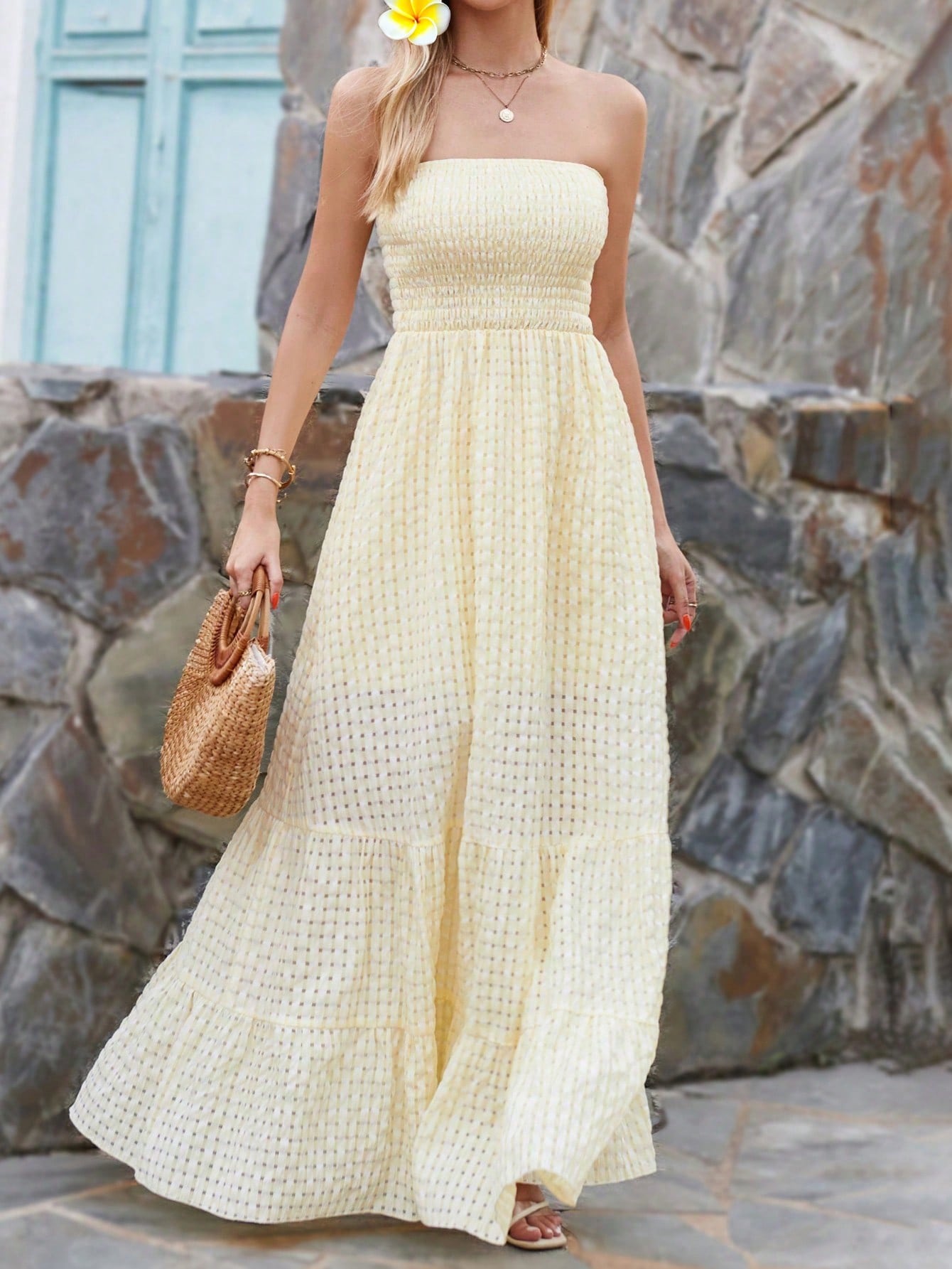 Vestido pálido largo