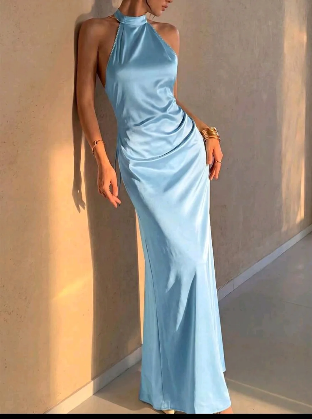 Vestido cuello alto