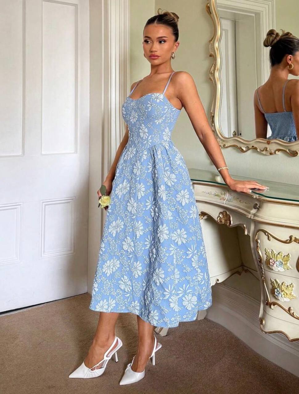 Vestido Celeste Precioso