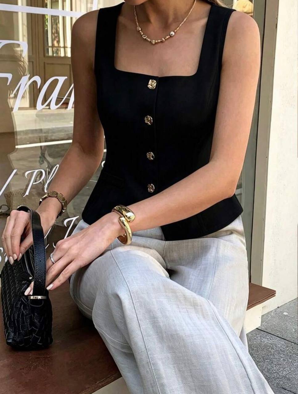 Blusa botines oscura Old Money