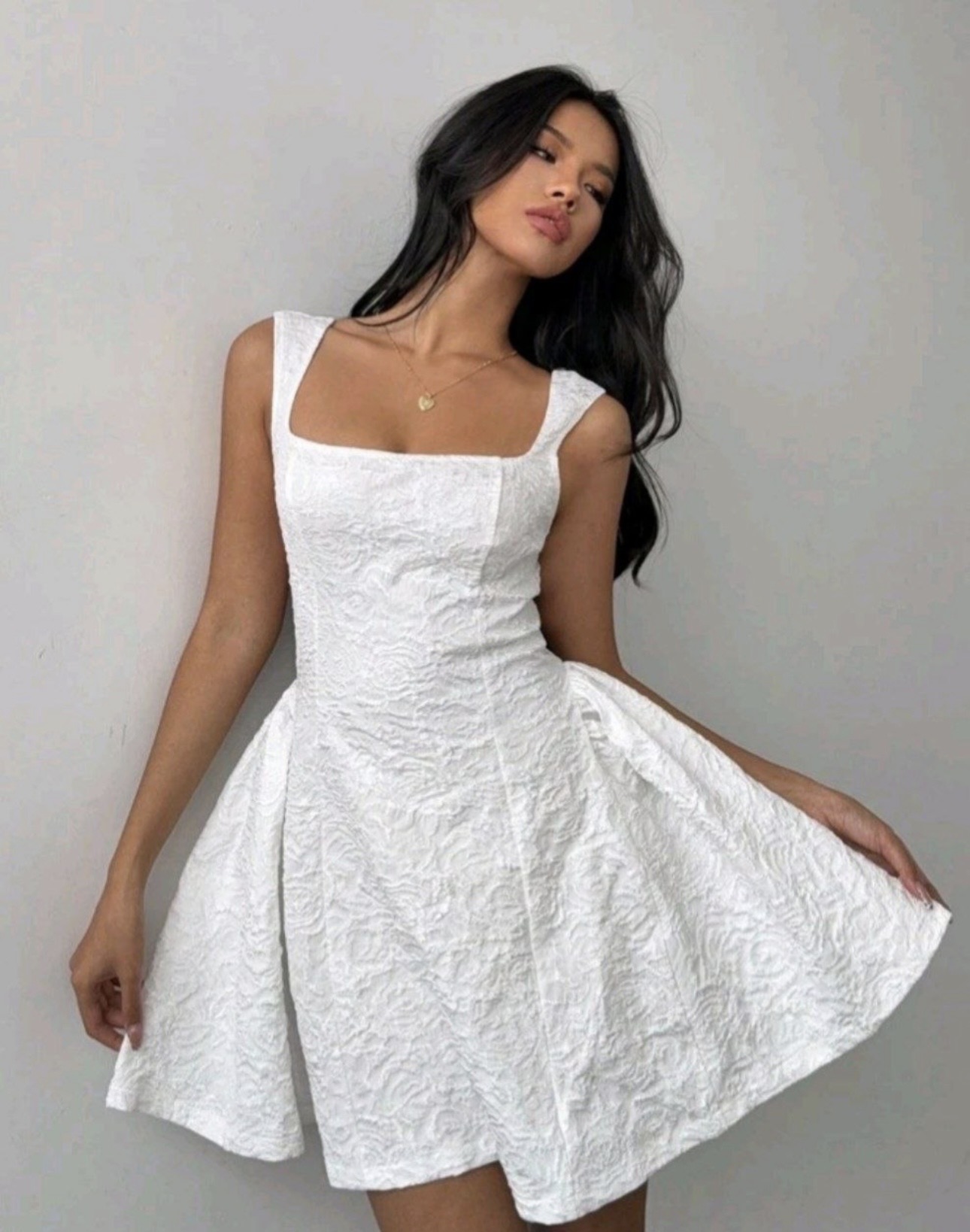 VESTIDO CORTO PRINCESA