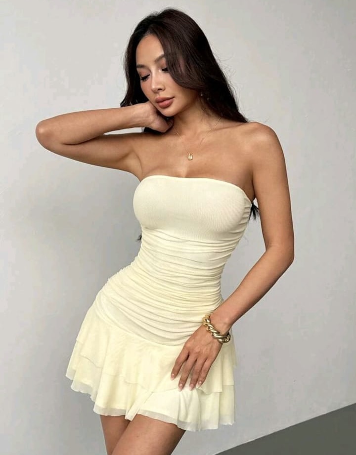 VESTIDO STRAPLES RUEDO