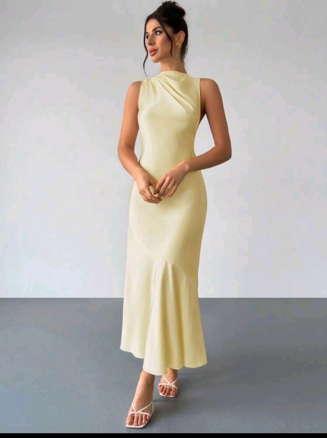 Vestido satén cruzado