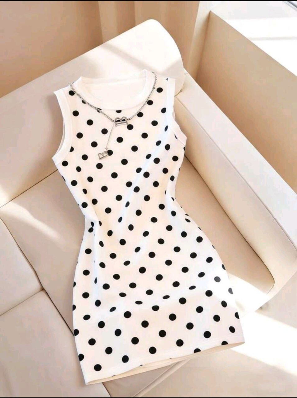Vestido Lunares