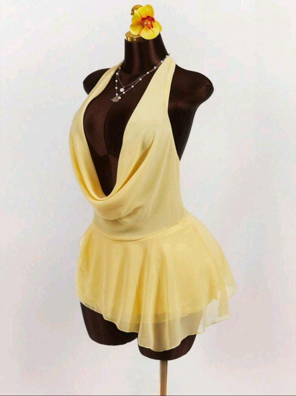 Vestido Amarillo Shorts