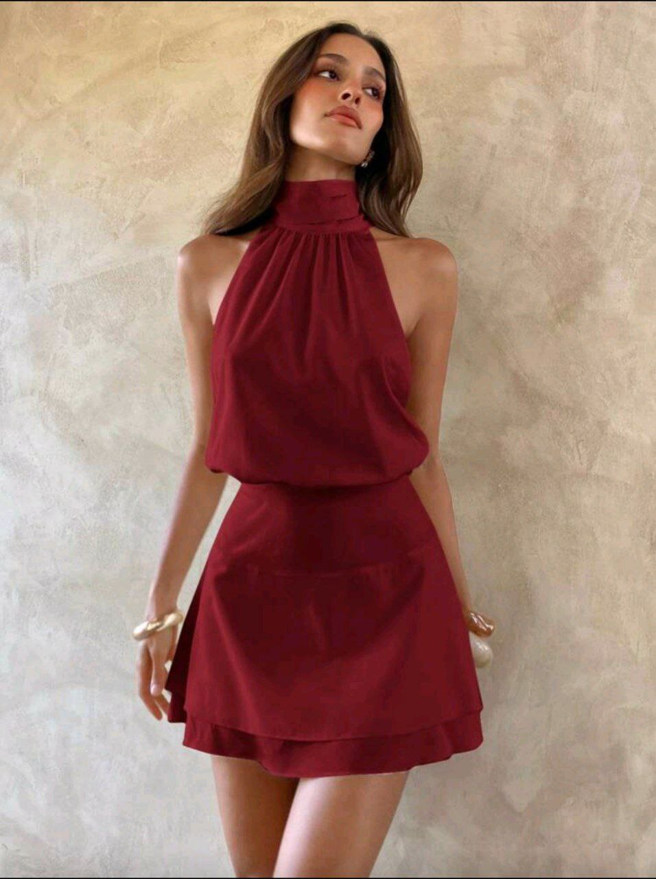 Vestido Burdeos Relieves Elegante